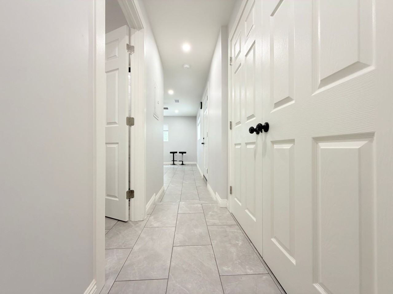6713 Goodland Ave - Photo 5 of 14