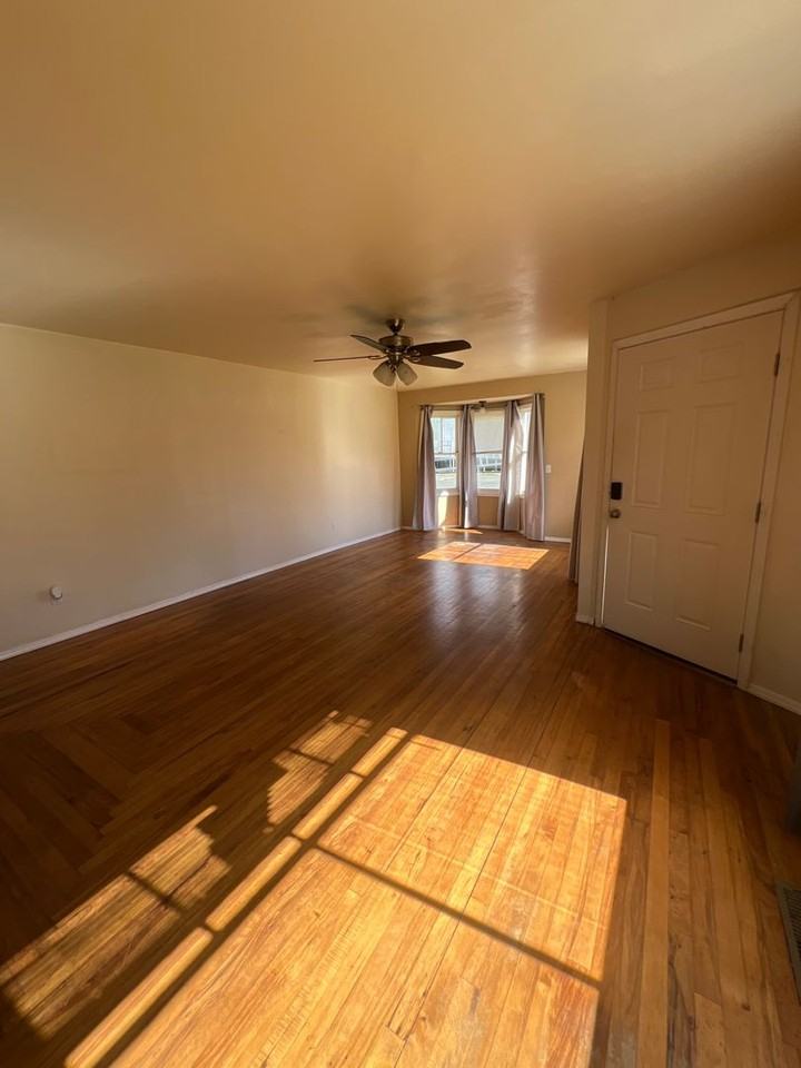 2421 Central Avenue - Photo 3 of 23