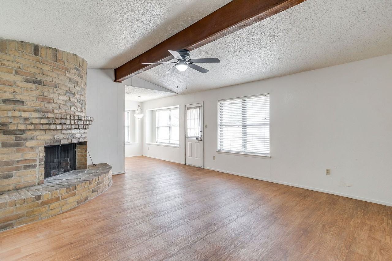 7221 Church Park Dr - Photo 6 of 20