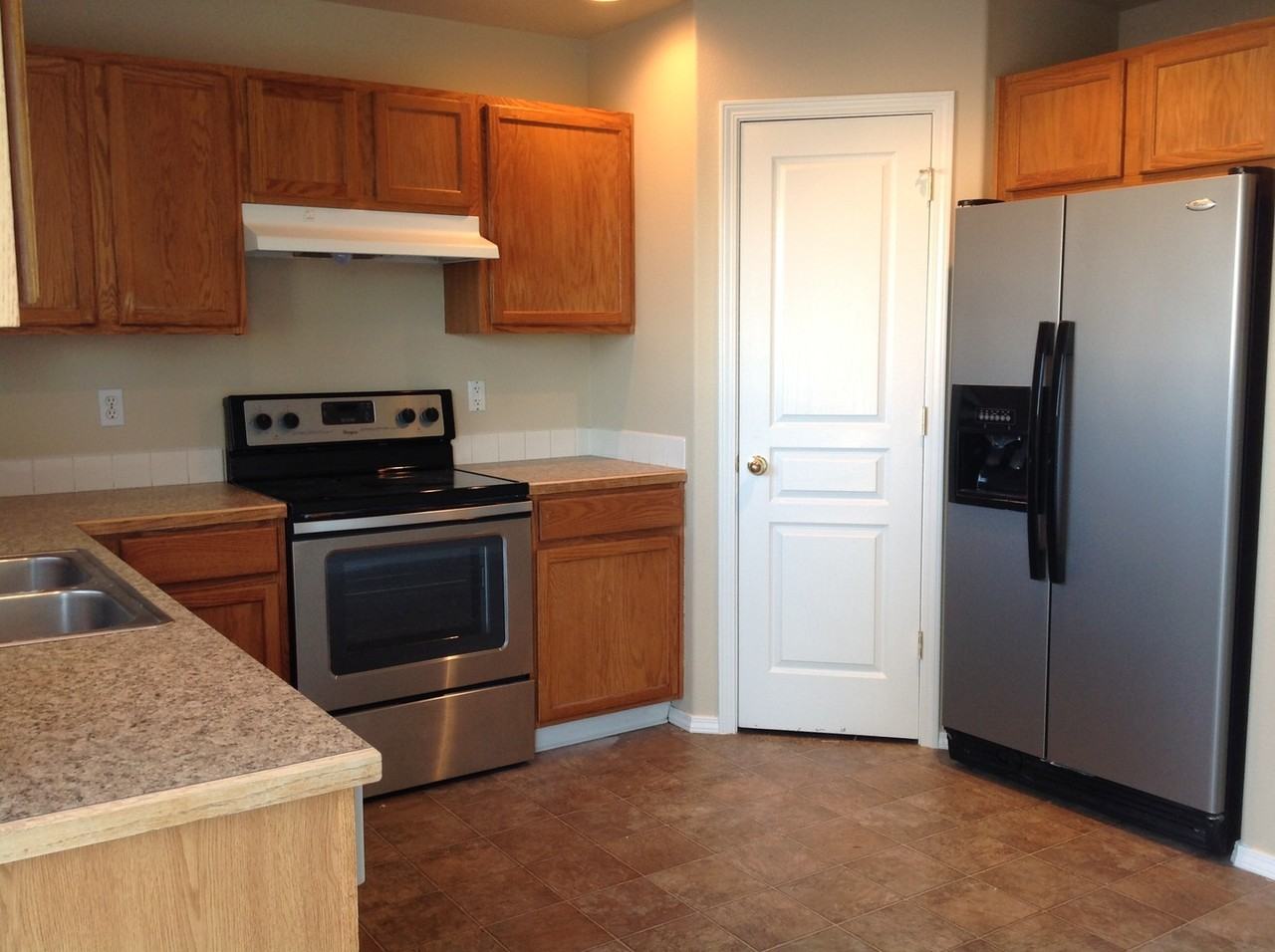 3667 N Bottle Brush Ave - Photo 2 of 28