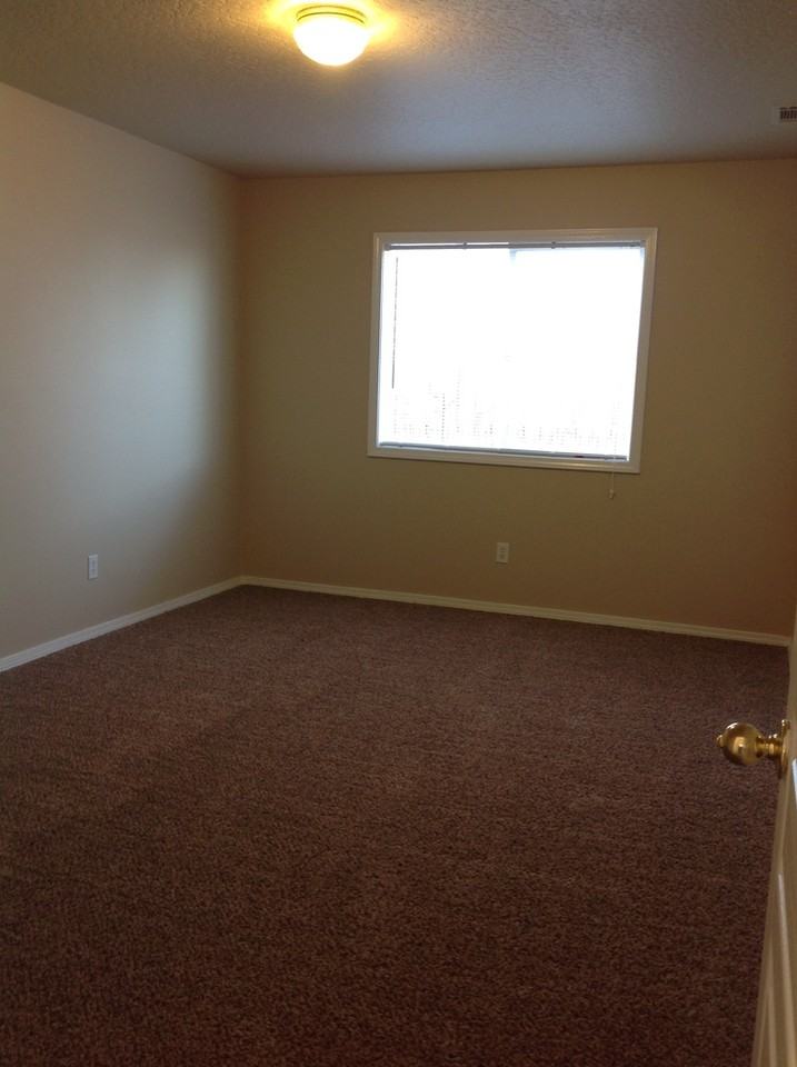 3667 N Bottle Brush Ave - Photo 5 of 28