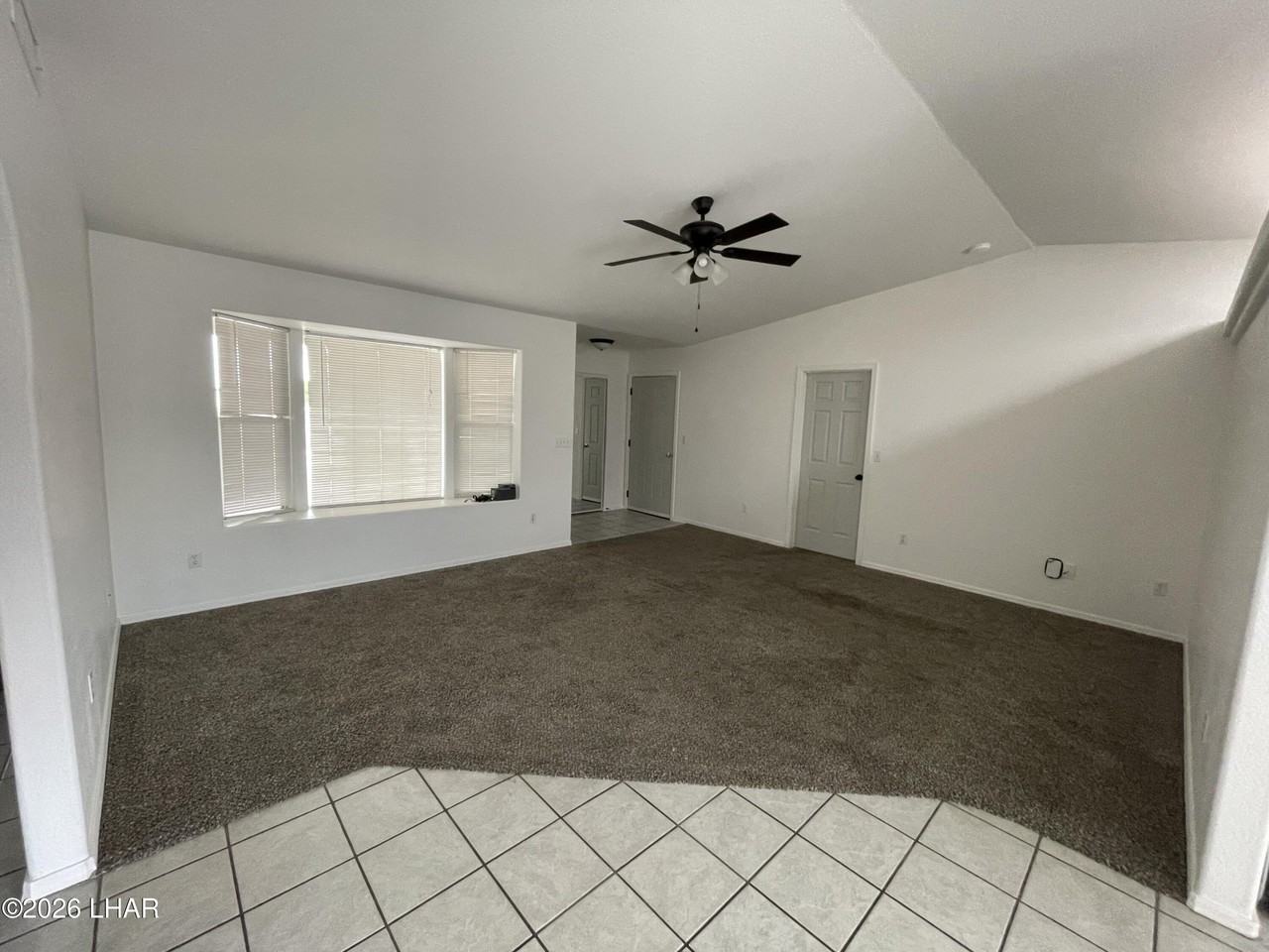 3724 Cholla Dr - Photo 6 of 21