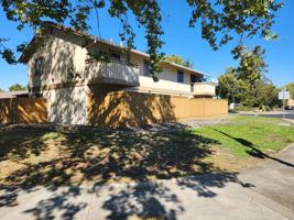 featured image of 746 Carlita Cir