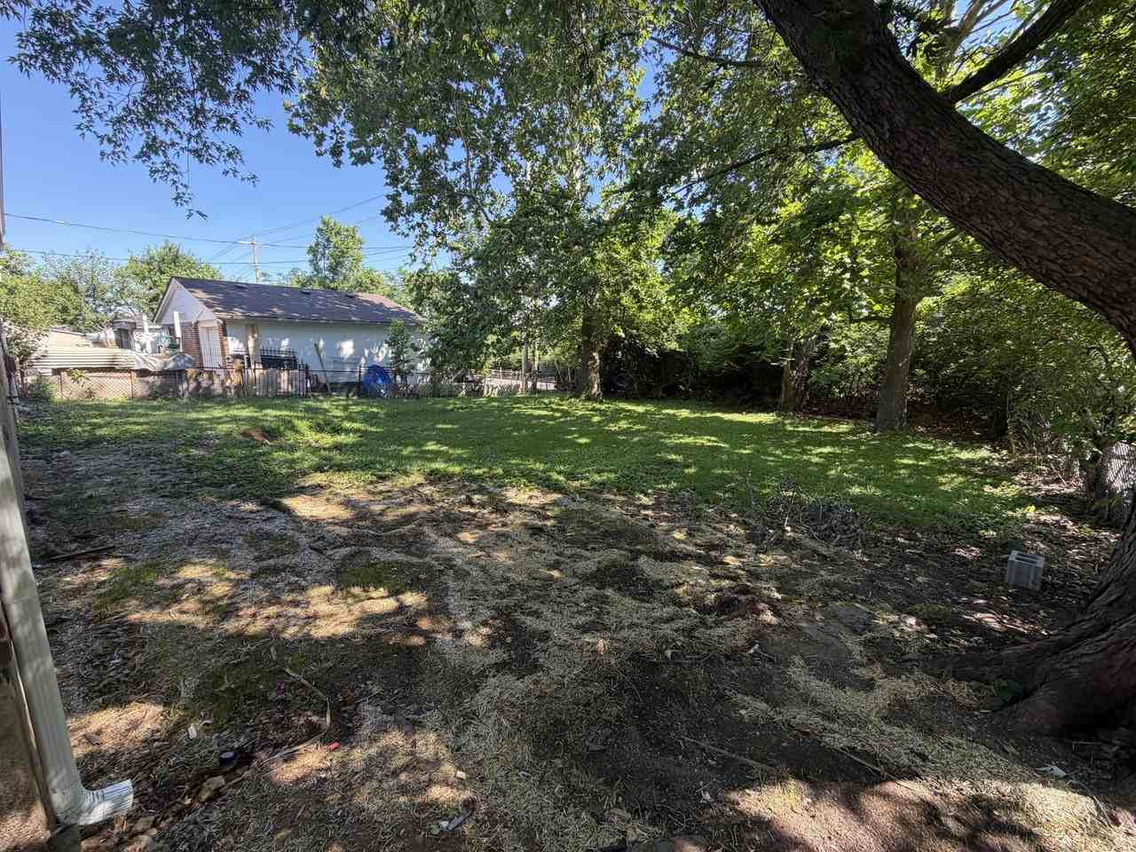 1861 Dunkirk Dr - Photo 4 of 16