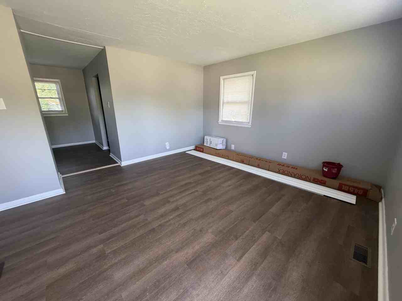 1861 Dunkirk Dr - Photo 5 of 16