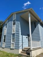 featured image of 3025 E 73rd St