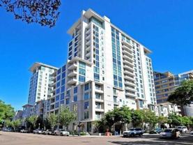 425 W Beech St - Photo 1 of 1