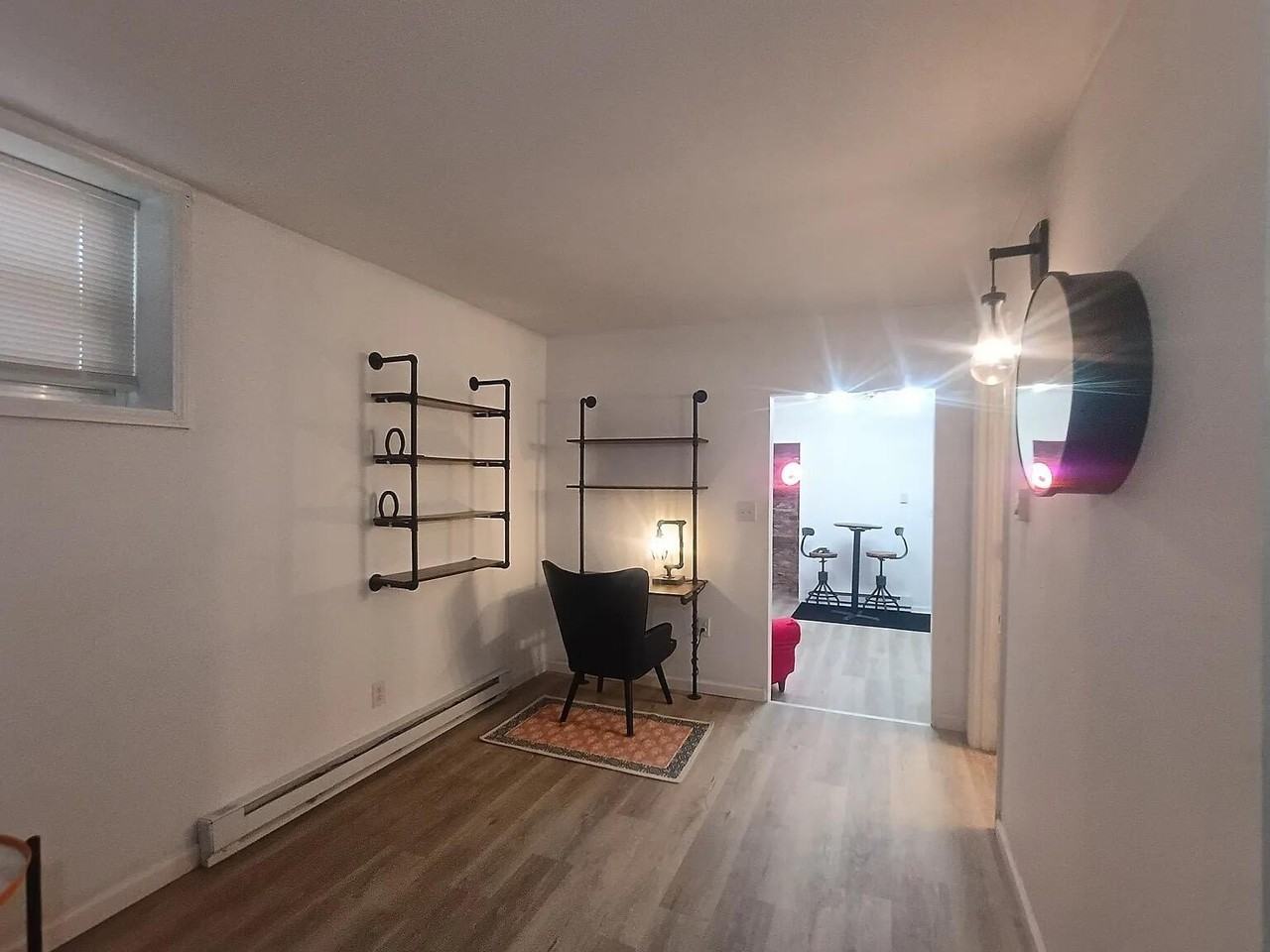 127 N Court St #1 - Photo 5 of 8