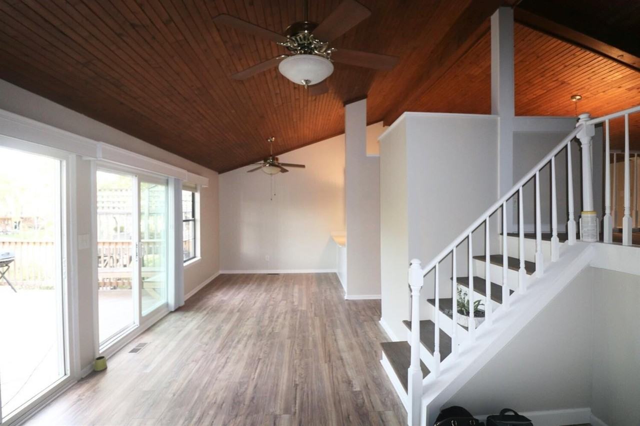 1005 Lakefront Dr - Photo 4 of 45