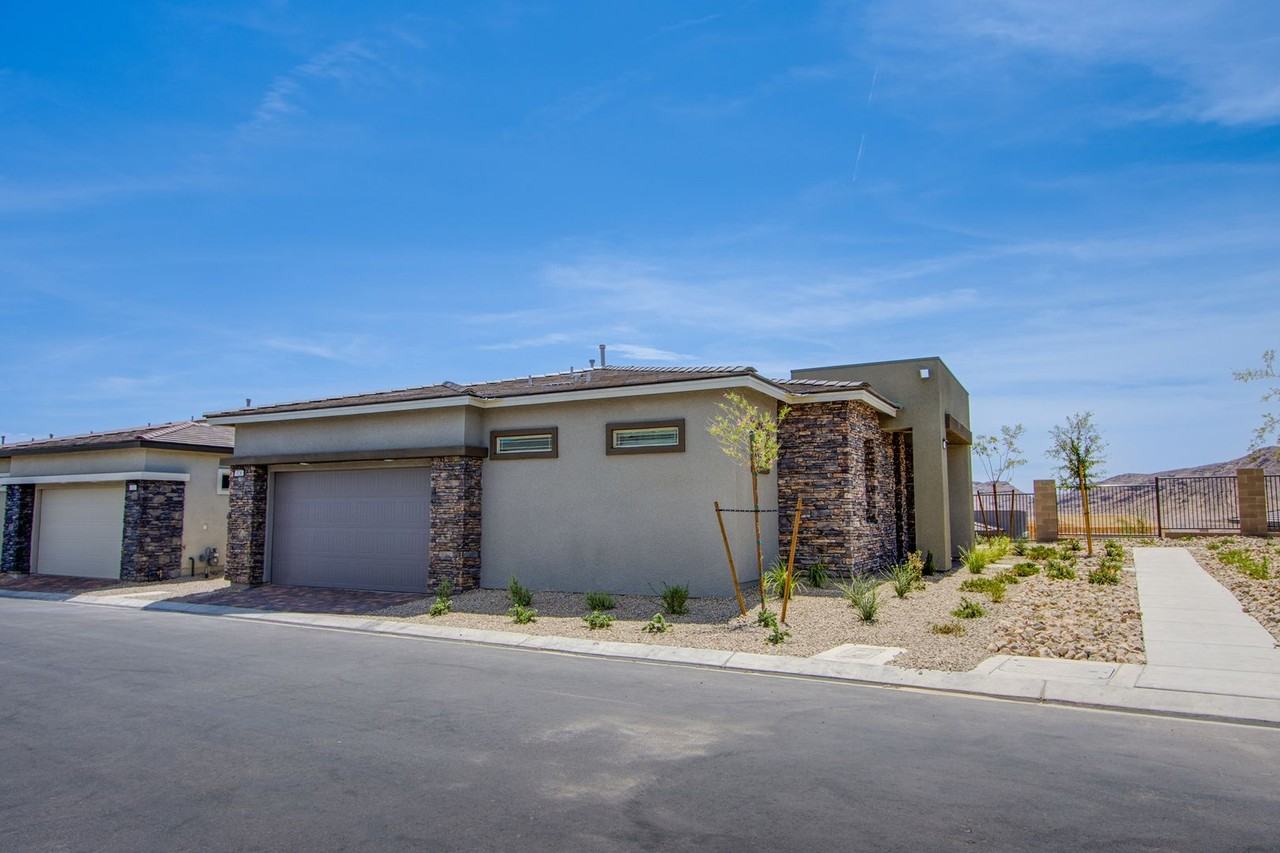 928 Allister Fields Ln - Photo 4 of 42