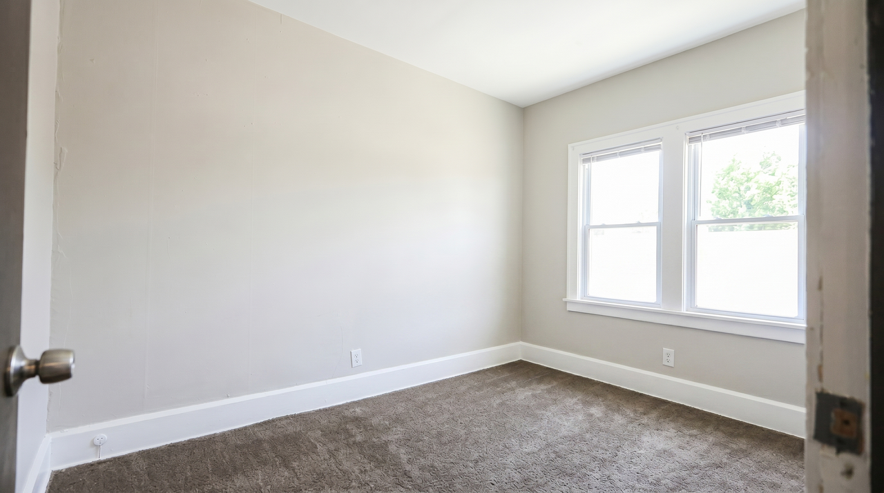 13205 Horner Ave - Photo 7 of 18