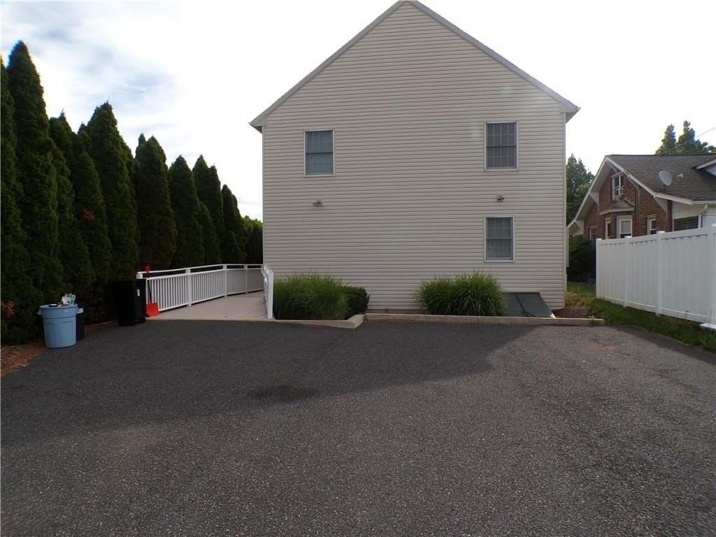 230 S Main St - Photo 4 of 12