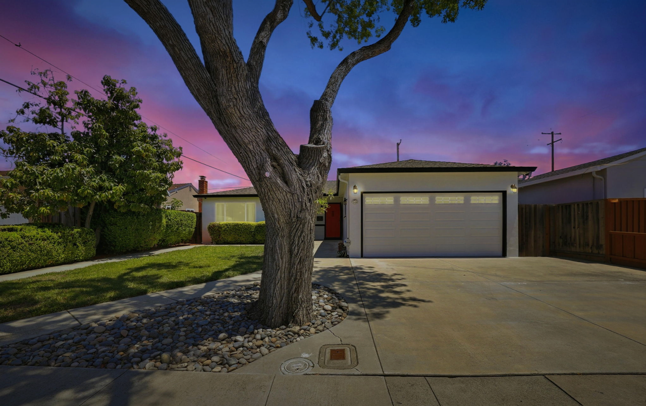3490 Flora Vista Ave - Photo 2 of 36