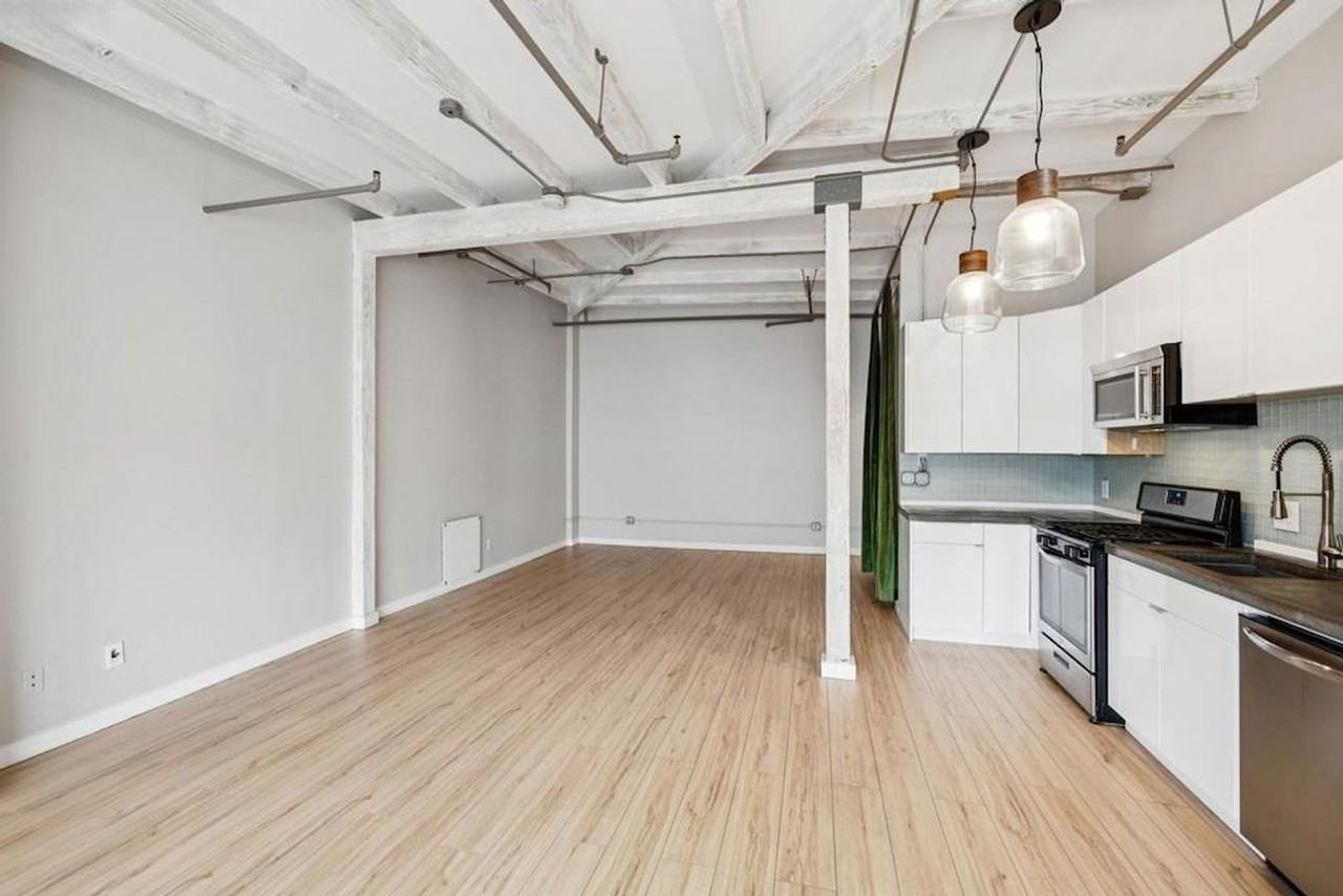 958 28th St - Photo 6 of 23