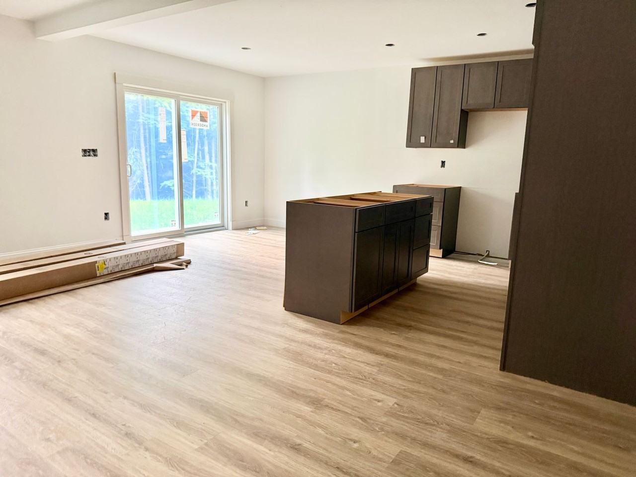 192 Center Rd - Photo 2 of 44
