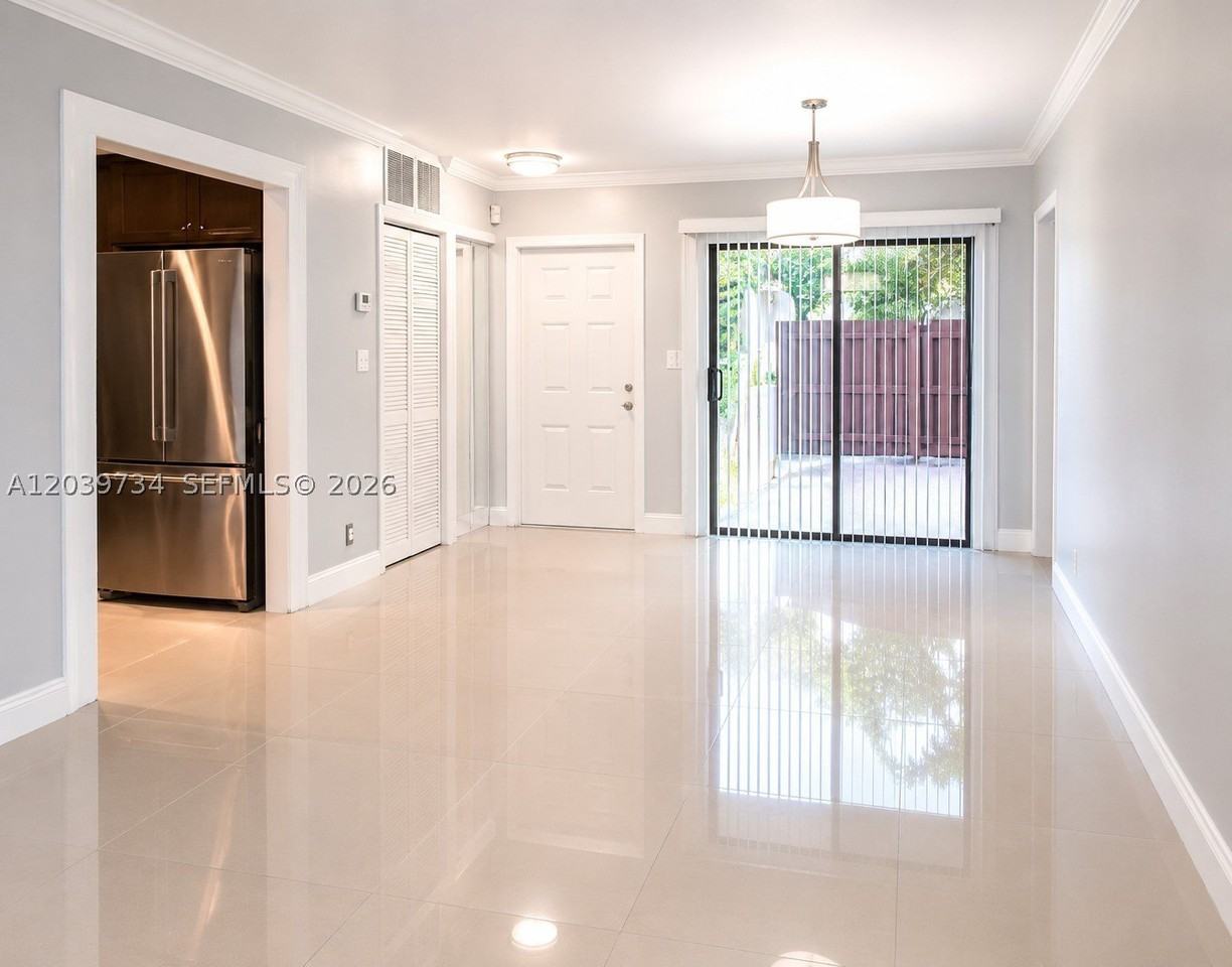 22384 Palomita Dr #22384 - Photo 5 of 13