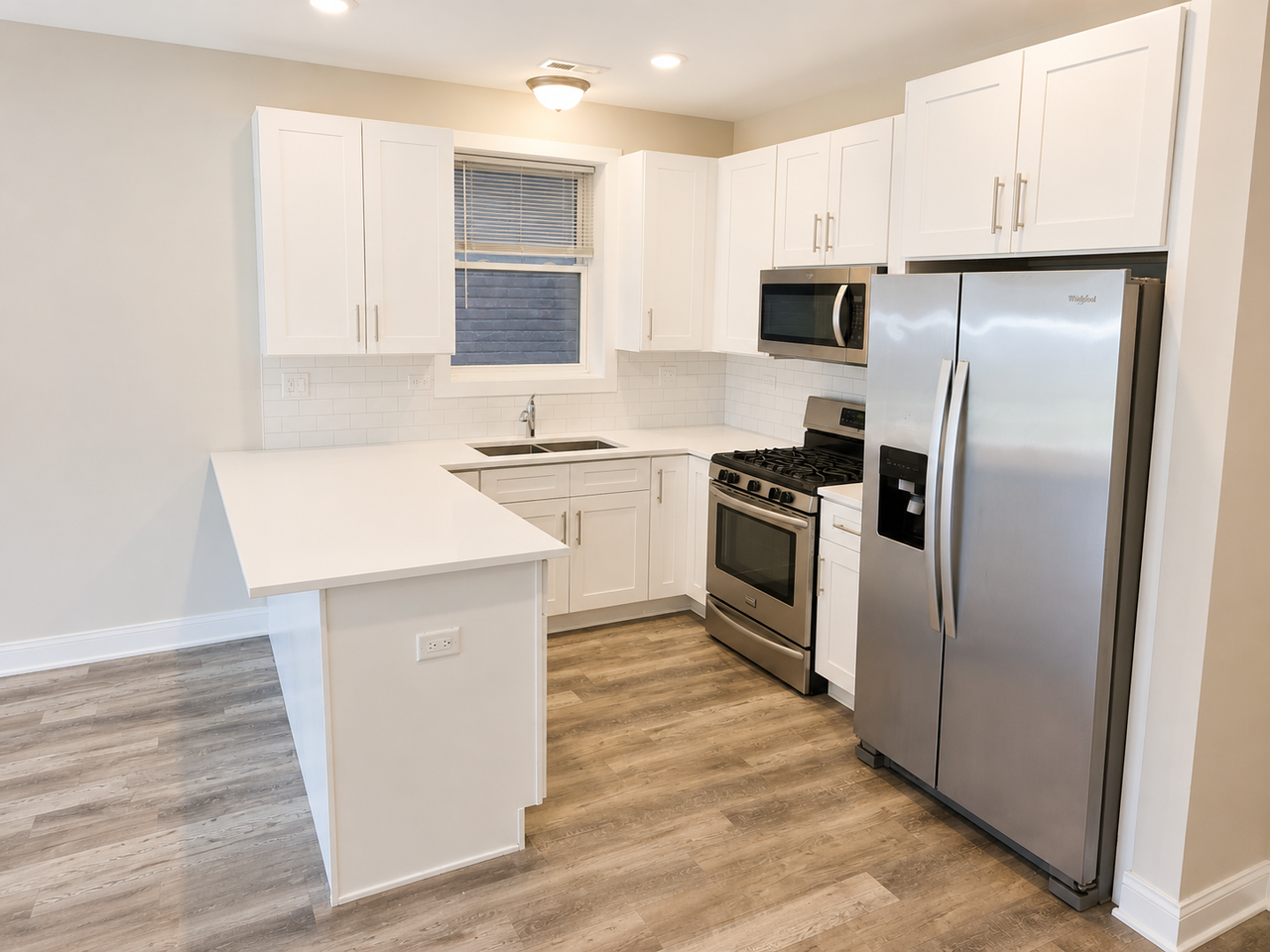6622 S University Ave #1 - Photo 6 of 8