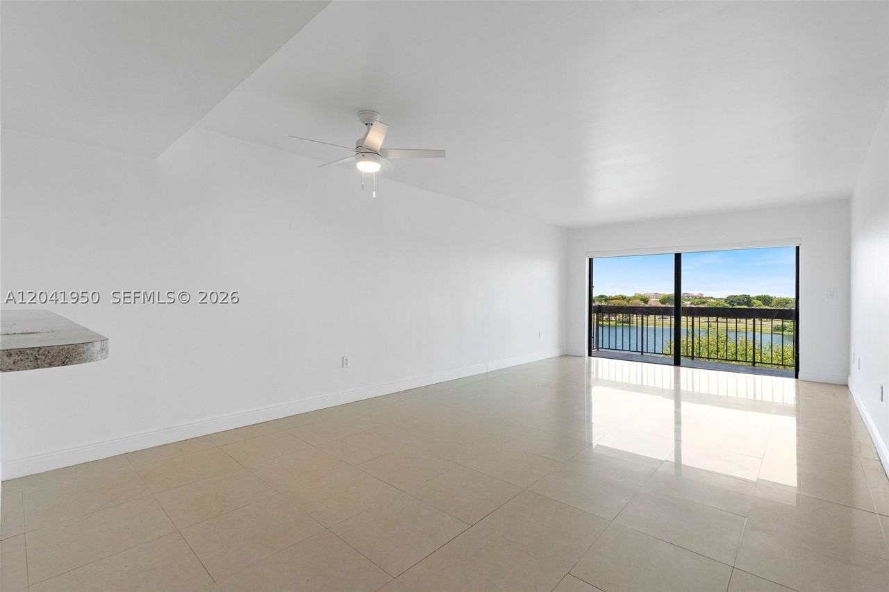 10288 Nw 9th Street Cir #501 - Photo 7 of 22