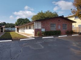 featured image of 148 Nw 40th Ct #1