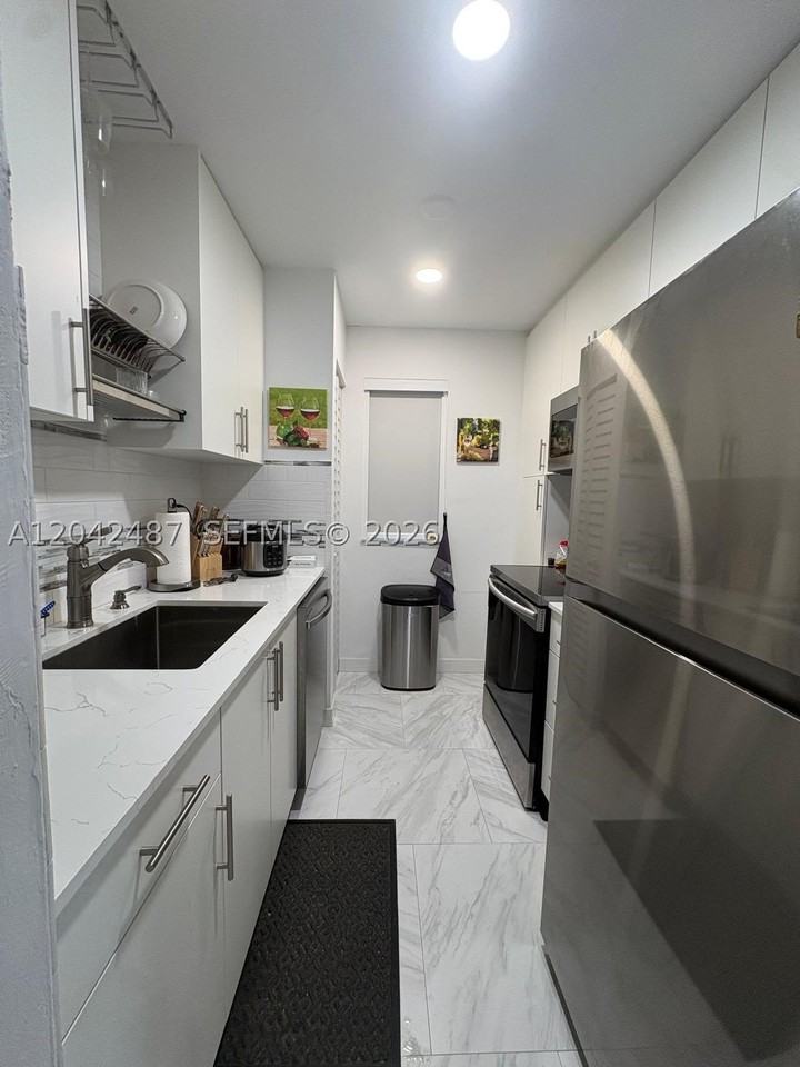 15560 Sw 80th St #K205 - Photo 6 of 11