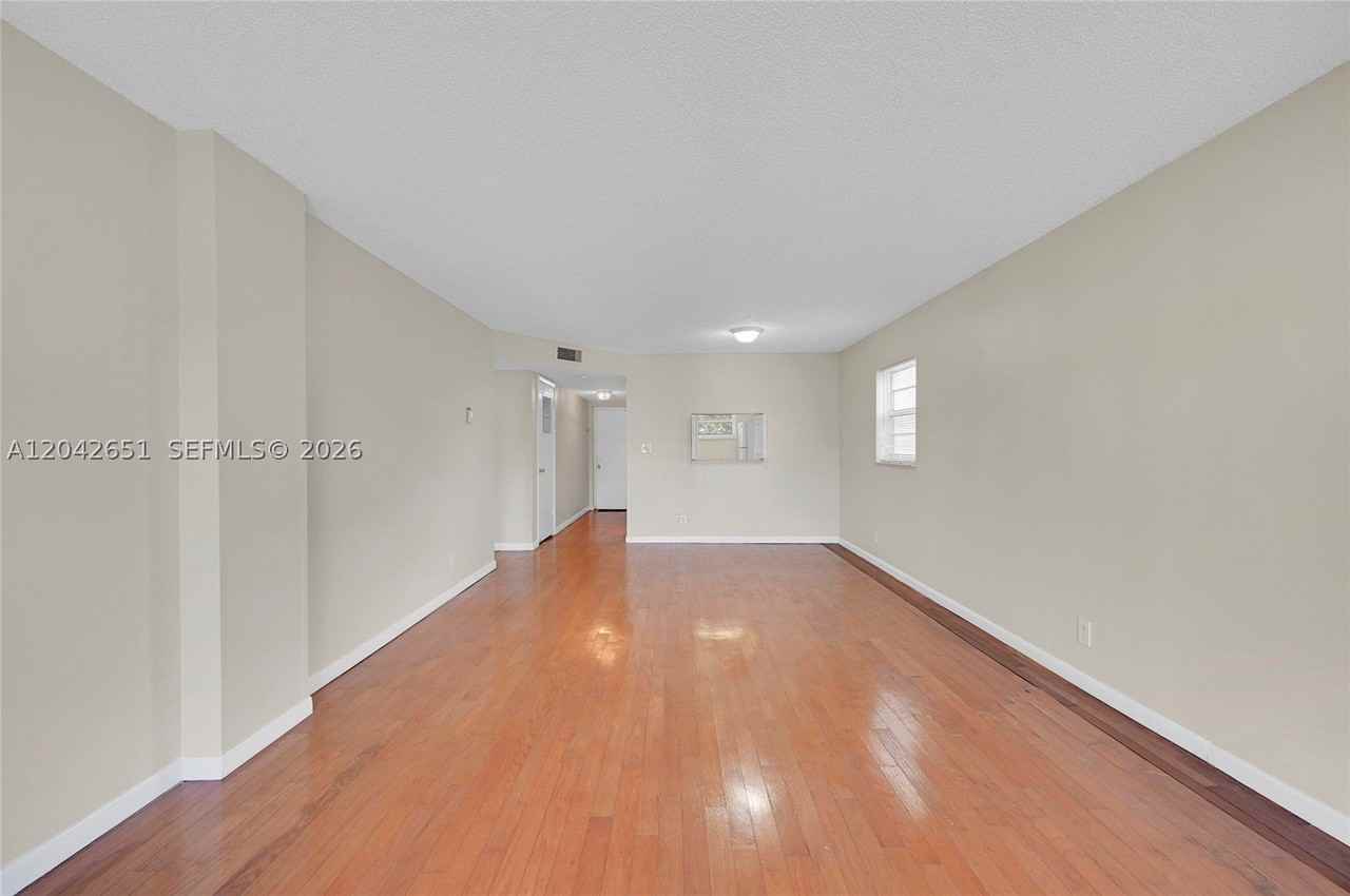 1200 Nw 87th Ave #410 - Photo 7 of 29