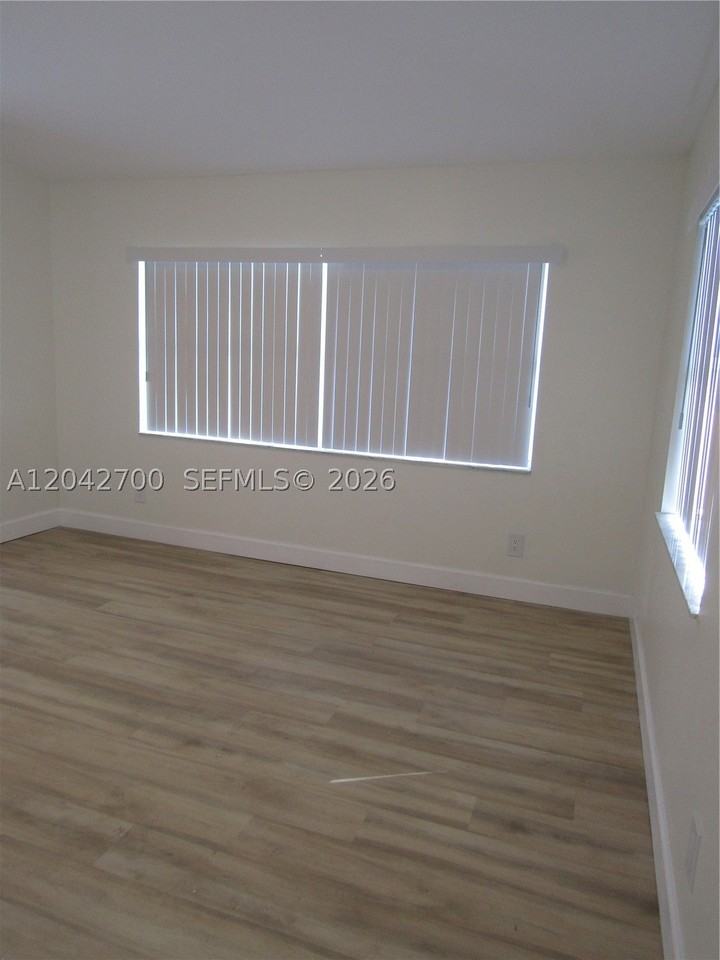4525 28th St Sw #4525 - Photo 5 of 10