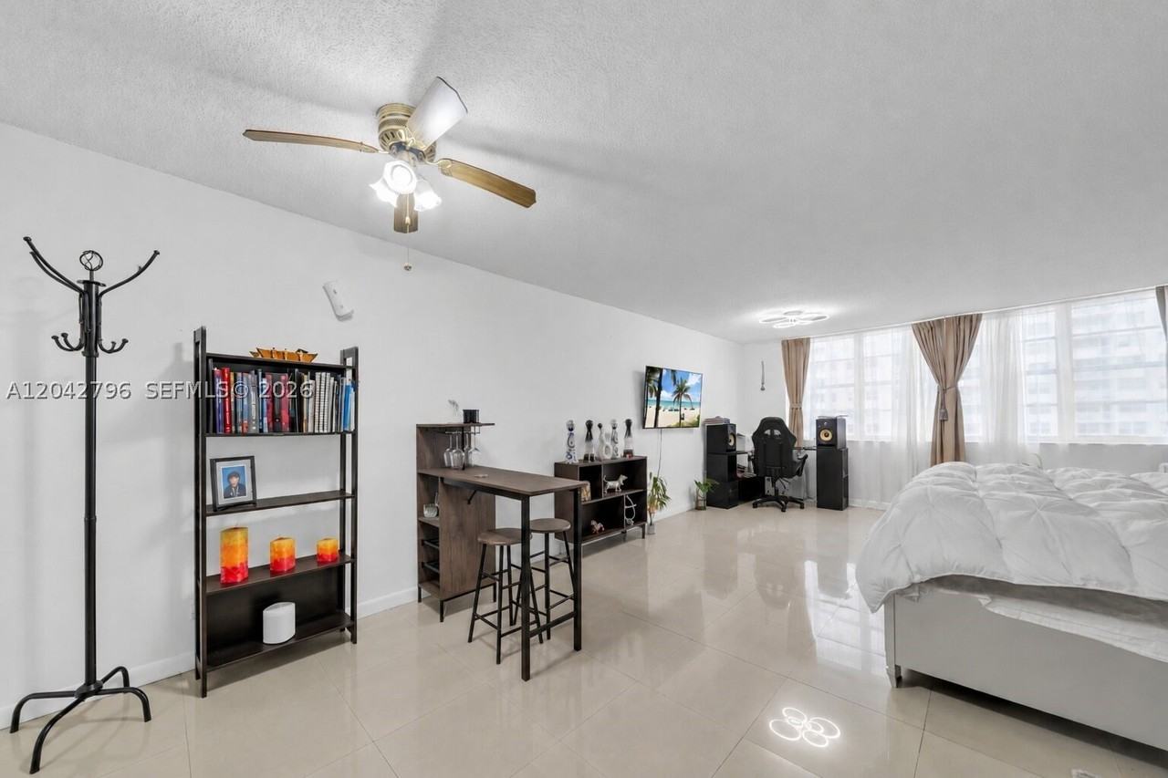 250 174th St - Photo 4 of 11