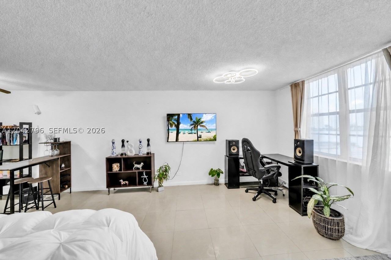 250 174th St - Photo 6 of 11