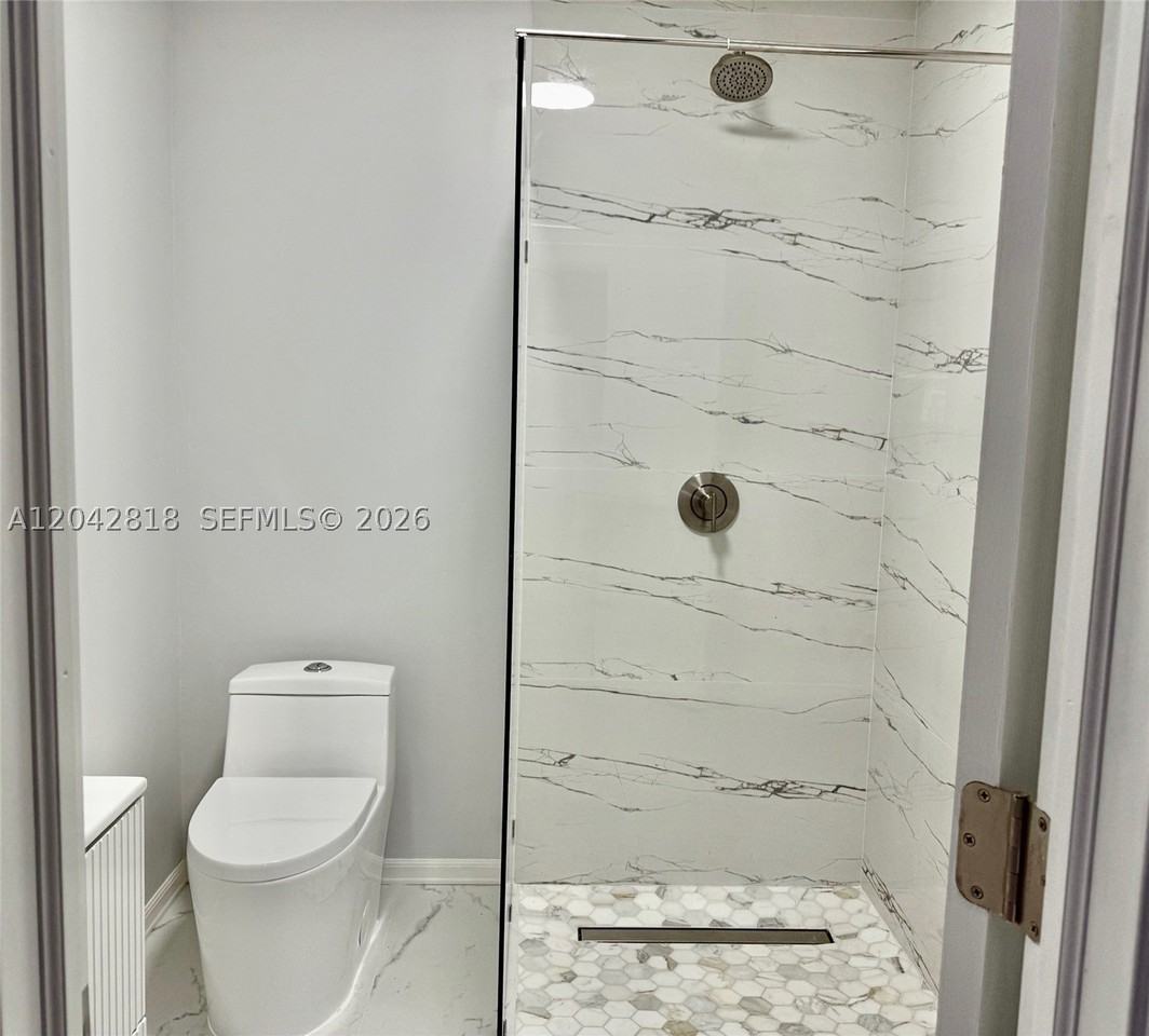 1954 Thomas St #0 - Photo 7 of 23