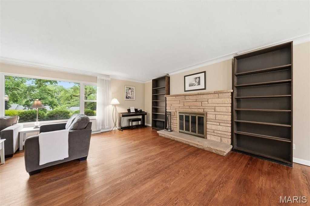 23 Beaver Dr - Photo 6 of 50