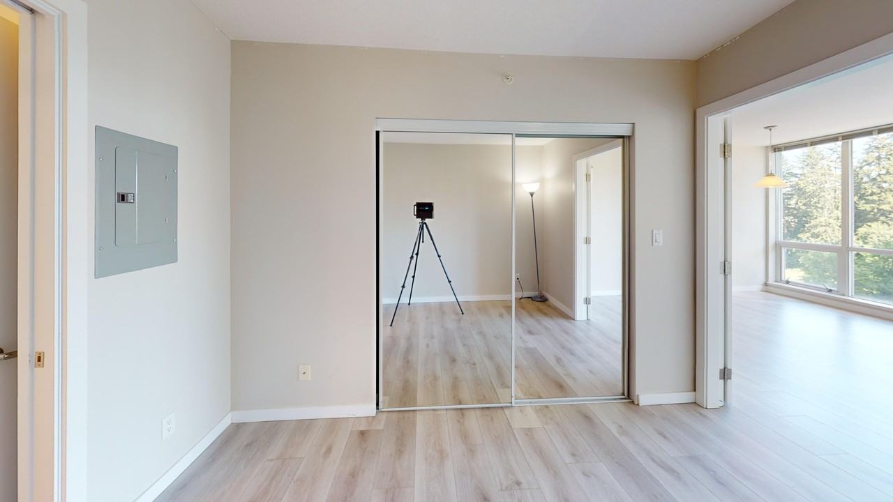 9981 Whalley Boulevard - Photo 7