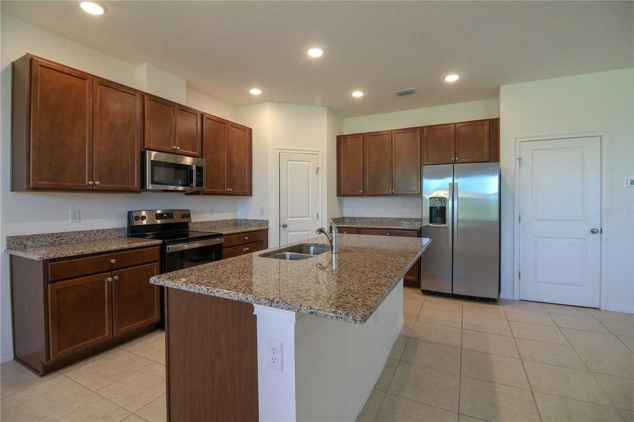 6524 GREAT BEAR DRIVE BOULEVARD - Photo 5 of 40