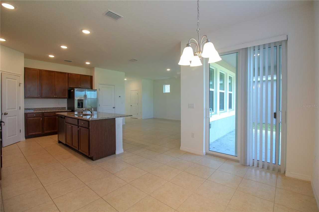 6524 GREAT BEAR DRIVE BOULEVARD - Photo 7 of 40