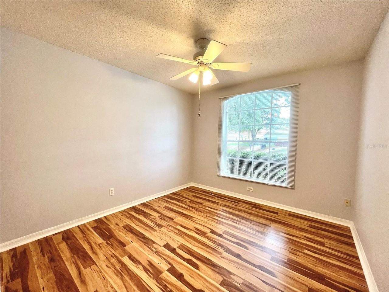 80 Pine Forest Pl - Photo 4 of 16