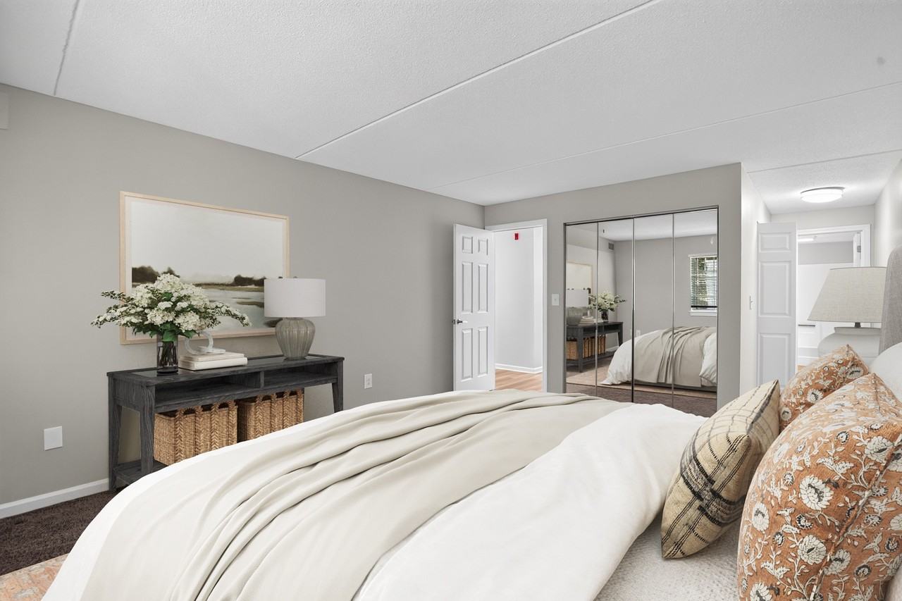 Eagle Rock Apartments at Swampscott - Photo 5 of 22
