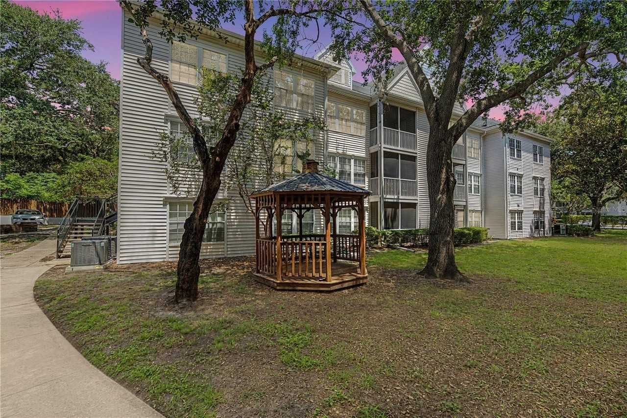 3266 Haviland Ct #303