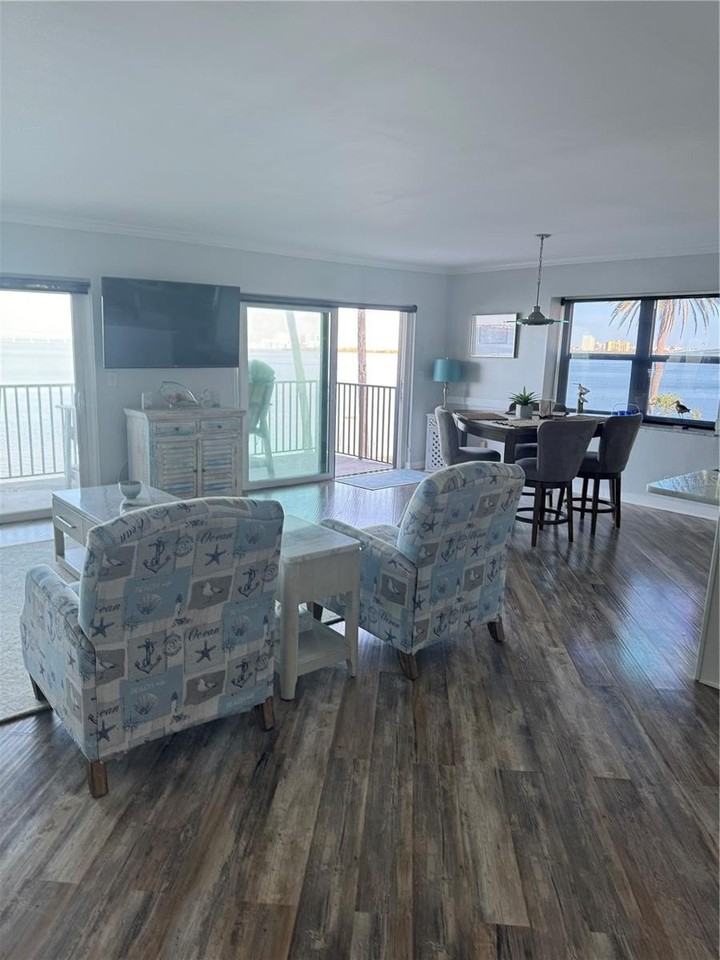 9 Turner St #11 - Photo 5 of 10