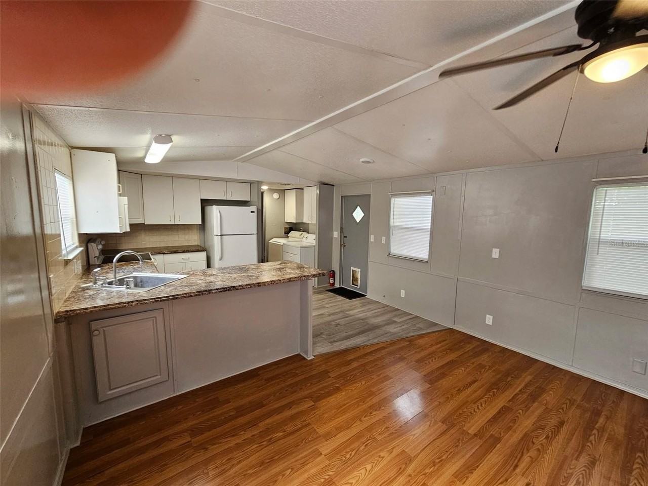 6720 69th Ave N - Photo 5 of 17
