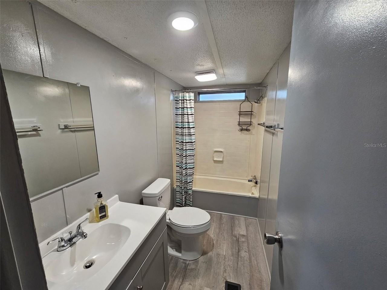 6720 69th Ave N - Photo 7 of 17
