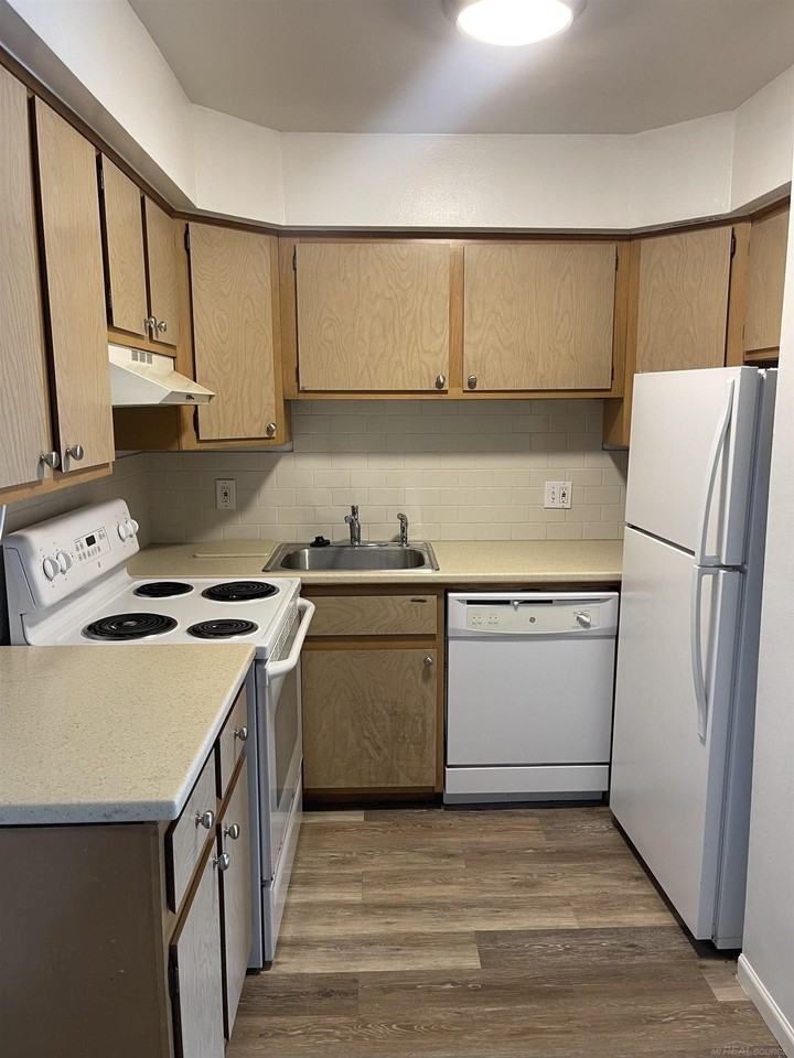 29313 Hayes Rd #G10 - Photo 5 of 13