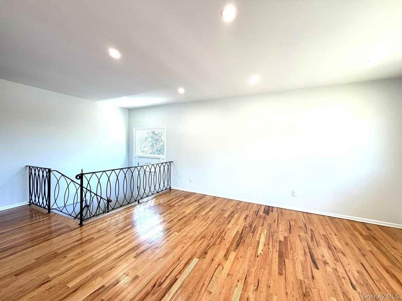65 Florida Ave - Photo 2 of 20