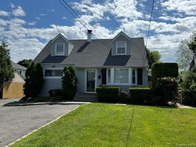 277 Jackson Ave - Photo 4 of 25