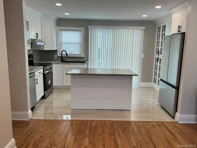 277 Jackson Ave - Photo 5 of 25