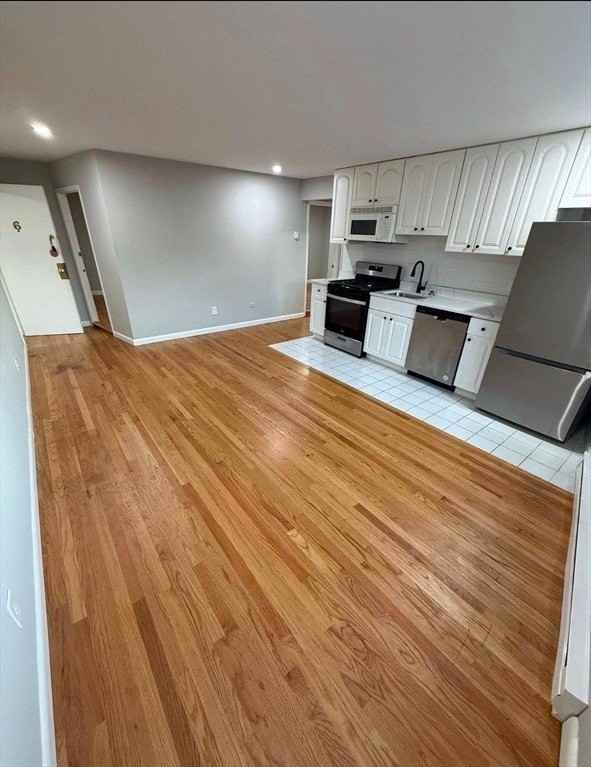 83 Haven St #6F - Photo 2 of 6