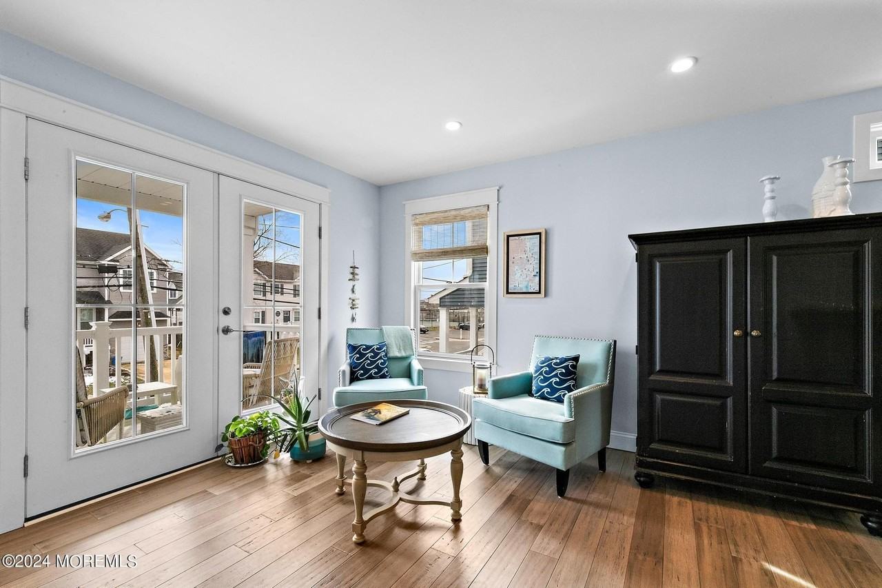 15 Griffin St - Photo 4 of 45