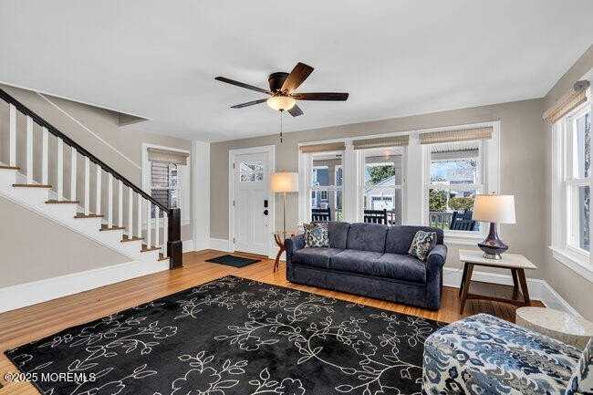 900 A St - Photo 5 of 32