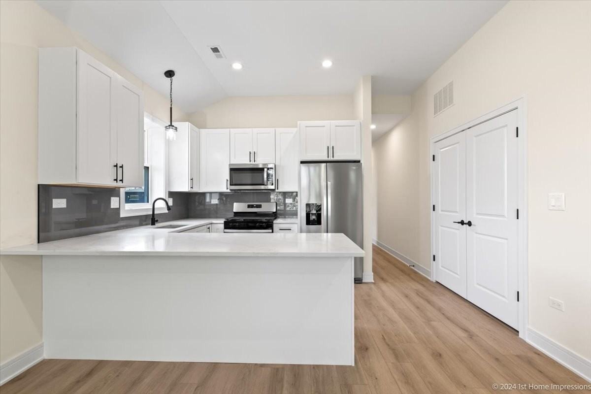 6517 S Drexel Ave #1 - Photo 5 of 17