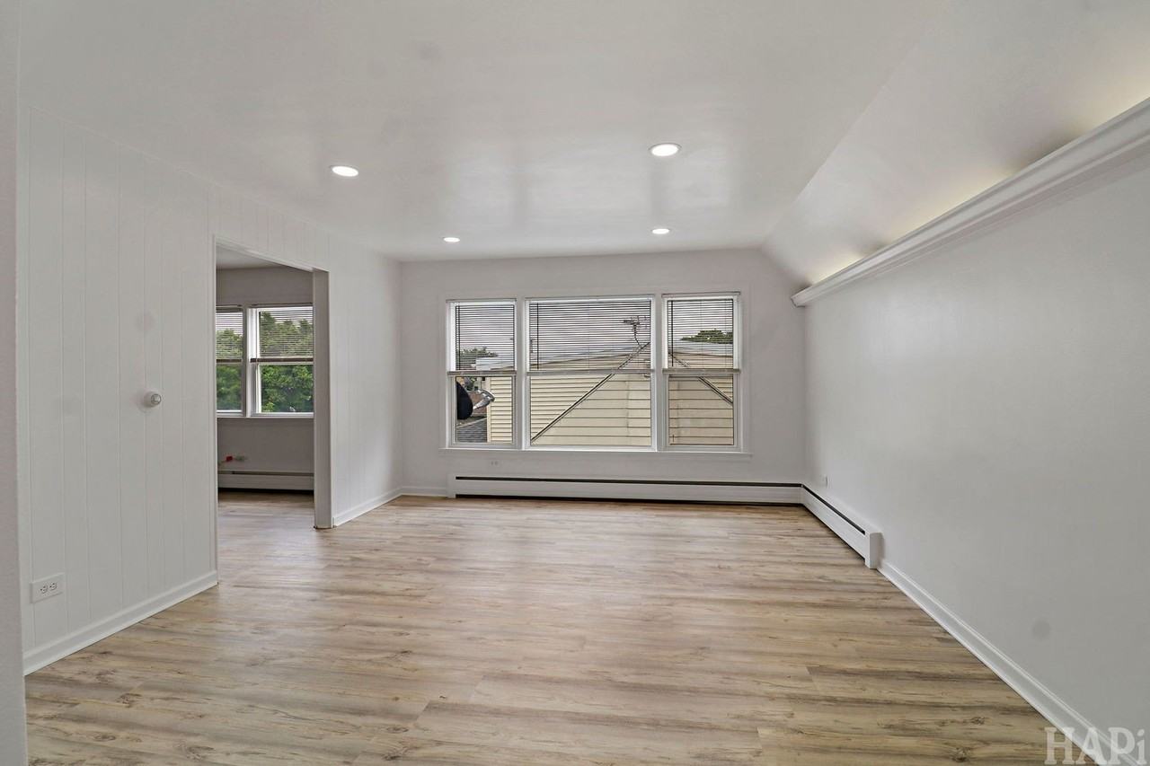 2735 N 73rd Ct #2 - Photo 4 of 24