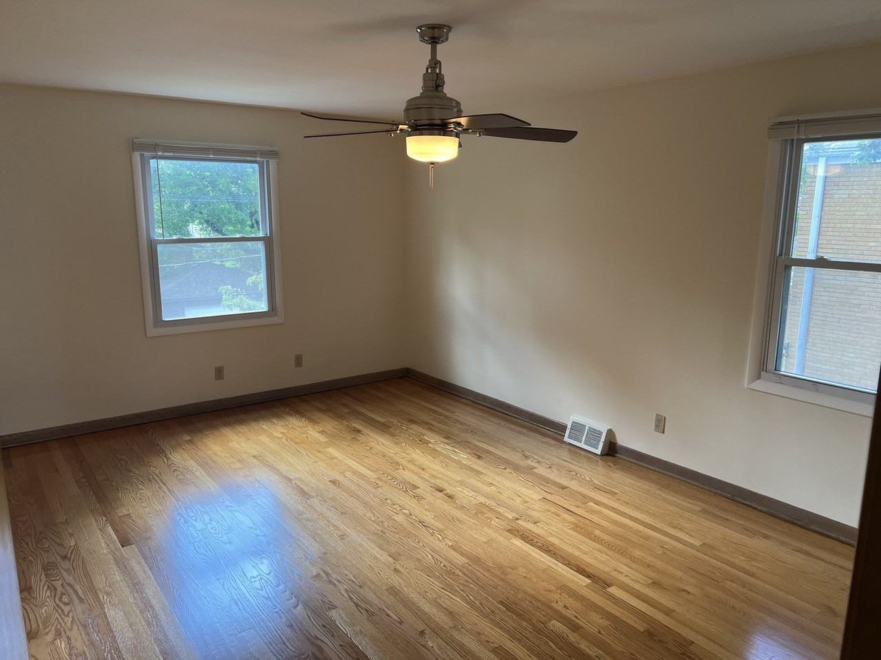 3014 Harlem Ave #G - Photo 7 of 22
