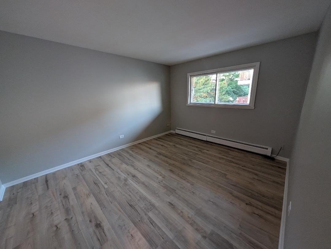 7925 W 103rd St #7 - Photo 4 of 7